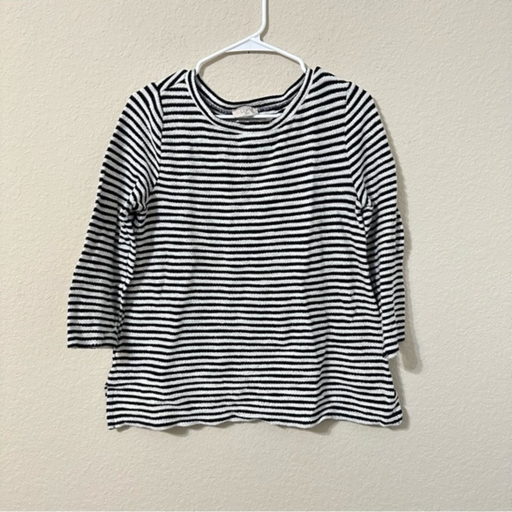 Loft Top Black White Striped Long Sleeve Knit Shirt Soft
Trendy Classic